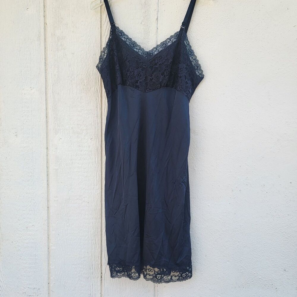 Vintage Wonder Val full black slip nylon lace trim Size 38